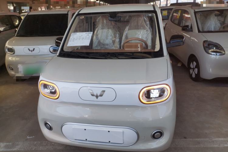 Used Wuling Hongguang MINIEV 2024 3rd Generation 215km Youth Edition