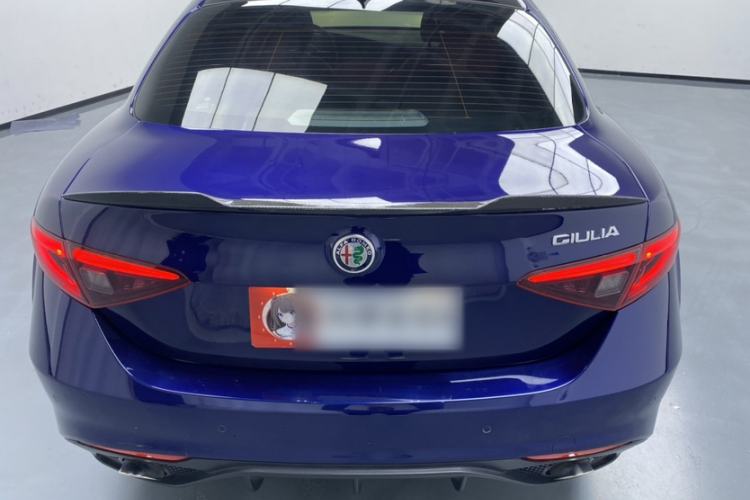 Used Alfa Romeo Giulia 2021 2.0T 280HP Luxury Edition
