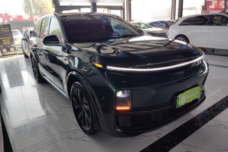 Used Li Auto L8 2023 Pro Model
