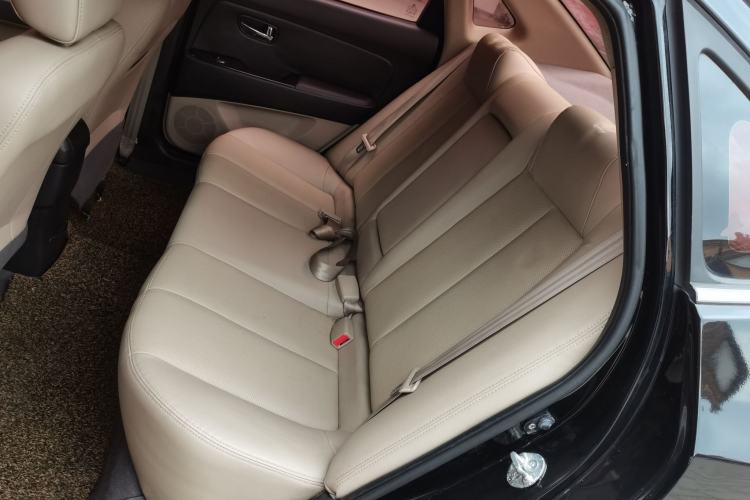 Used Hyundai Celesta 2015 1.6L Automatic Luxury Model