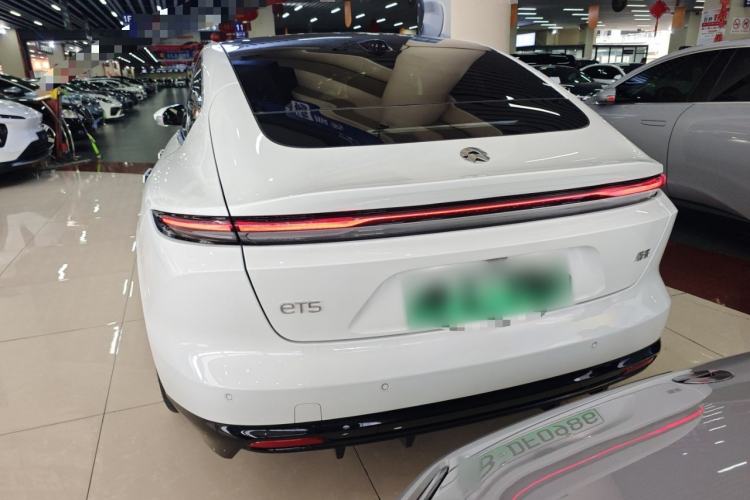 Used Nio ET5 2025 75 kWh
