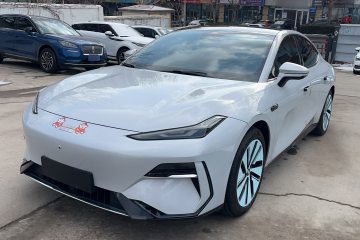 Used Geely Galaxy E8 2024 665 km Range Rear-Drive Starship Long-Range Version