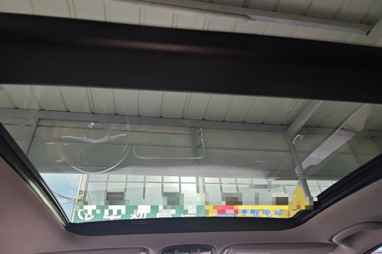 Used Kia Sorento 2015 Sorento L 2.4L Gasoline 4WD Elite Edition 7 Seats China IV Standard
