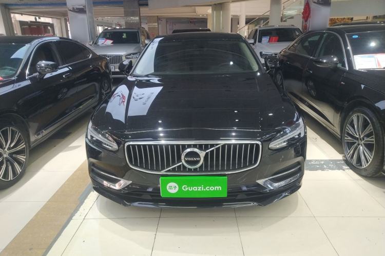 Used Volvo S90 2020 Facelift T5 Smart & Luxurious Edition