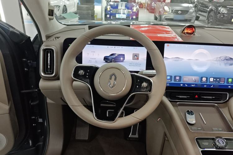 Used Hima AITO M9 2024 Range-Extended Ultra Version 52 kWh 5-Seater Model
