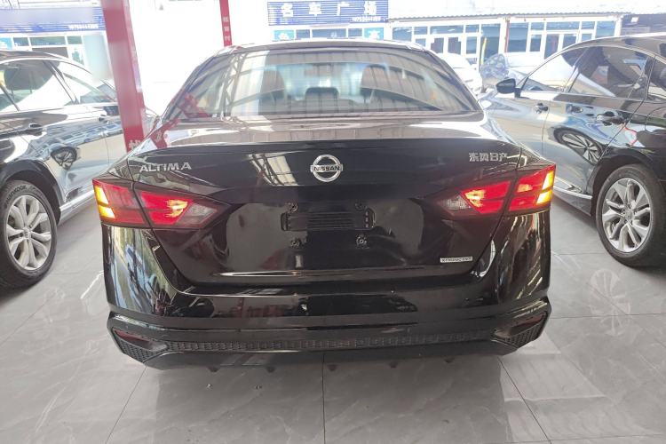 Used Nissan Teana 2019 2.0L XL Upper SmartDrive Version
