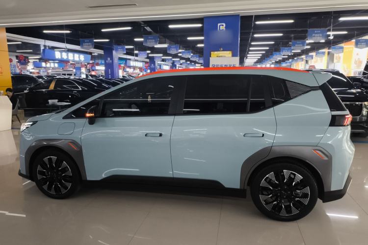 Used AION Y 2021 70 Enjoyment Tech Edition
