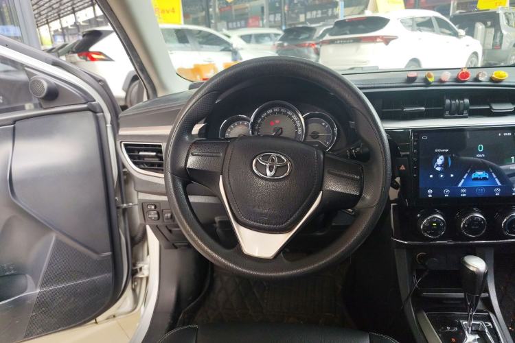 Used Toyota Corolla 2014 1.6L CVT GL
