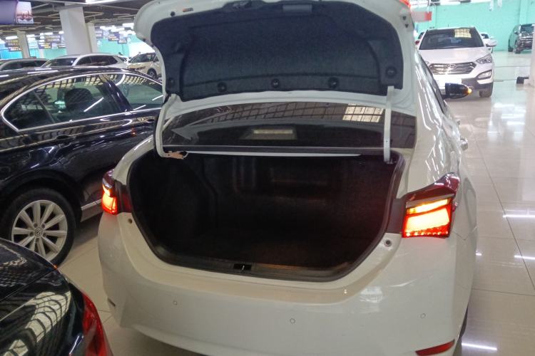 Used Toyota Corolla 2017 Revised Dual-Engine 1.8L E-CVT Elite Edition