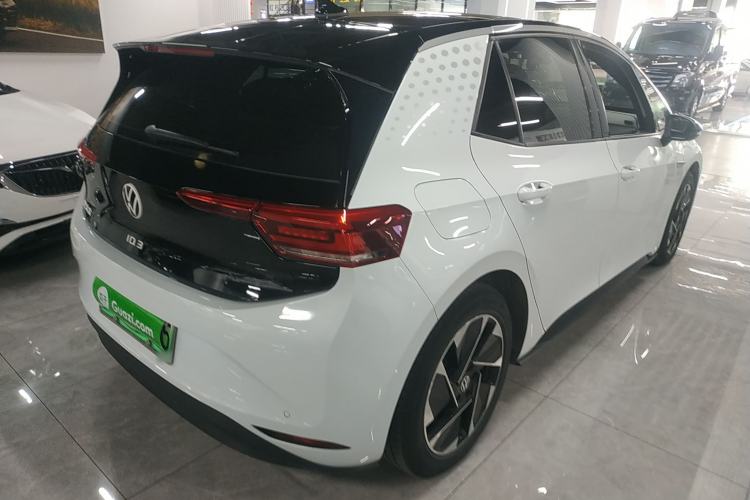 Used Volkswagen ID.3 2023 Pure Smart Edition
