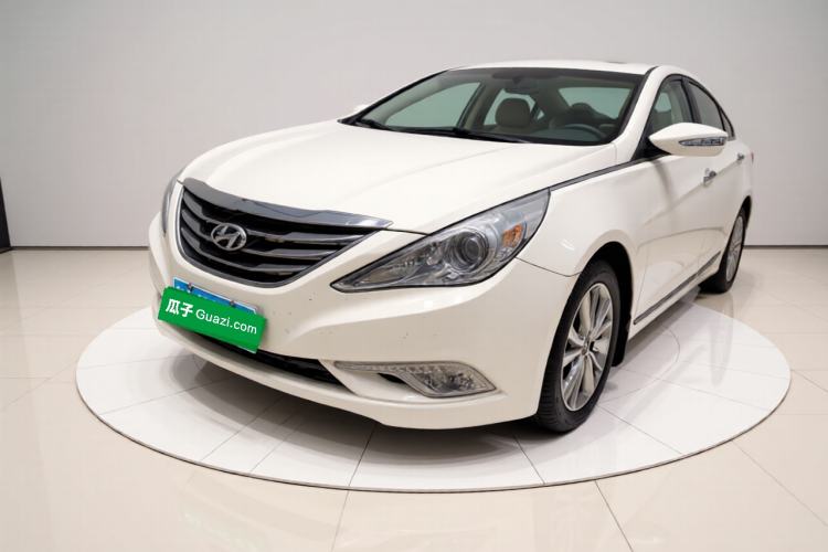 Used Hyundai Sonata 2014 2.0L Automatic Luxury Edition