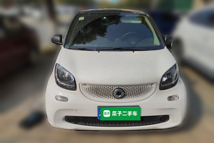 Used  fortwo 2018 0.9T 66kW Hardtop Pioneer Edition China V Emission Standard

