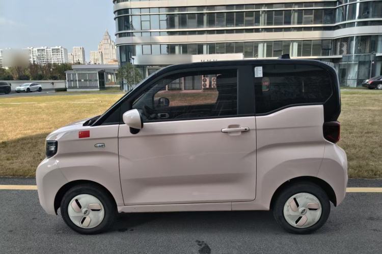 Used Chery QQ Ice Cream 2022 170km Sundae Phosphate Lithium-Ion
