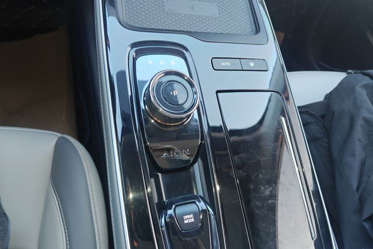 Used AION S Plus 2023 70 Intelligent Edition Lithium Iron Phosphate
