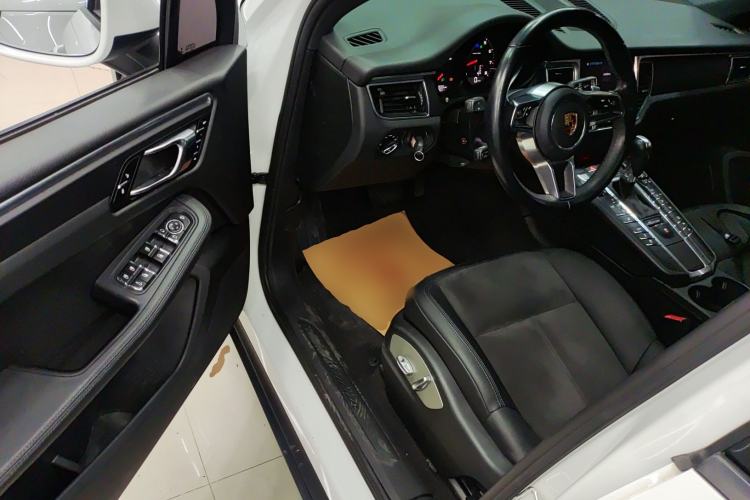 Used Porsche Macan 2017 Macan 2.0T
