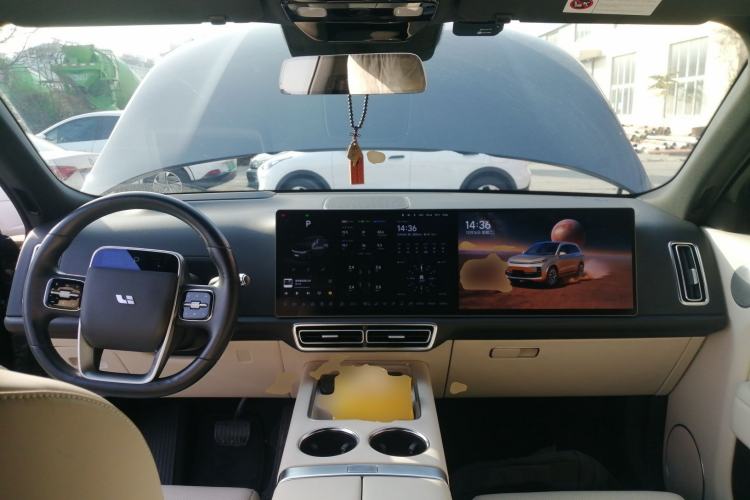 Used Li Auto L9 2022 Max model
