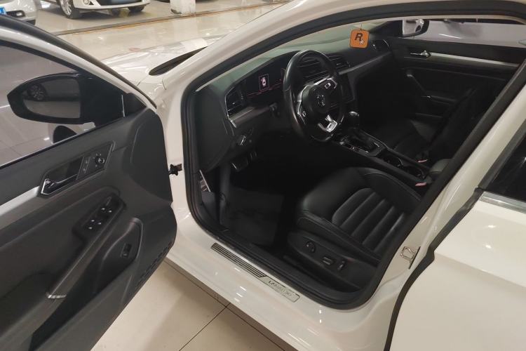 Used Volkswagen Lamando 2019 280TSI DSG Comfort Edition China VI standard
