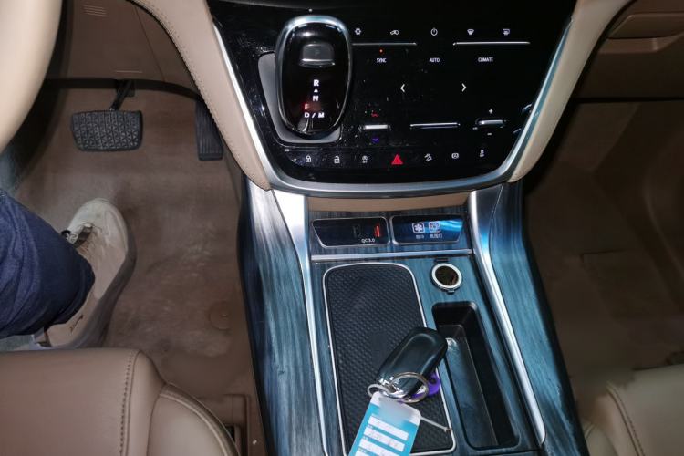 Used Buick GL8 2021 ES Land Cruiser 653T Luxury Edition
