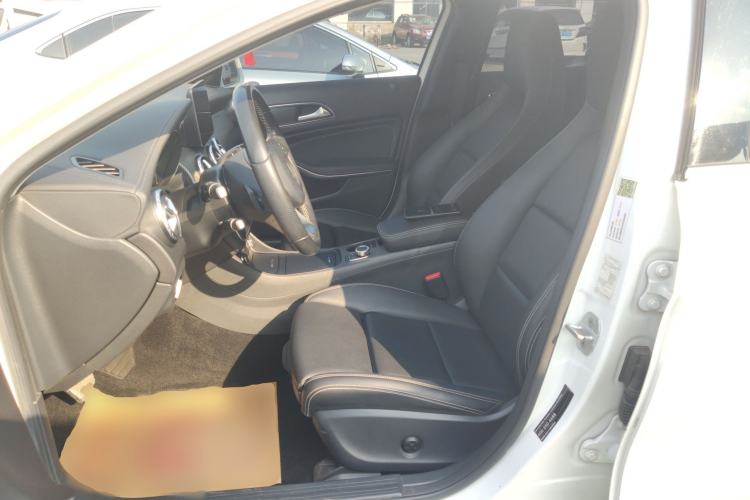 Used Mercedes-Benz GLA 2016 GLA 200 Fashion Model