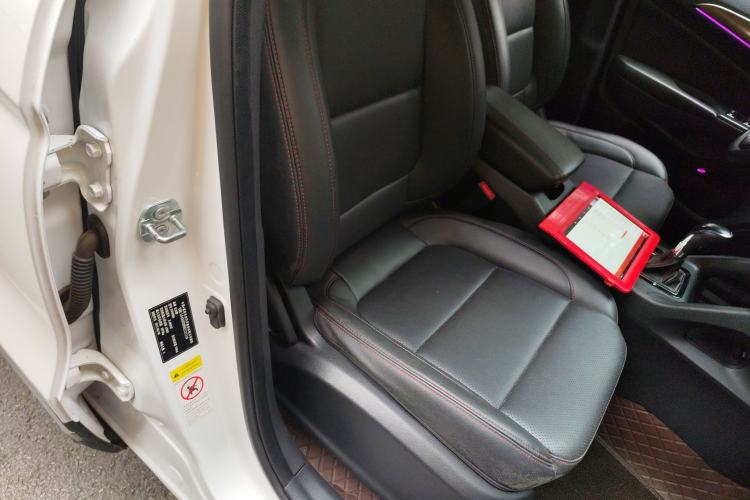 Used Changan CS75 2016 1.8T Automatic Elite Model China V Standard
