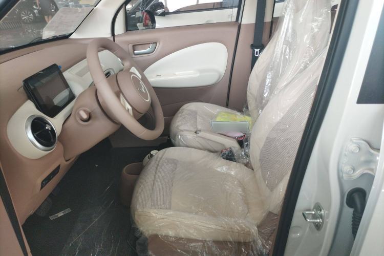 Used Wuling Hongguang MINIEV 2025 Four-Door Version Advanced Edition
