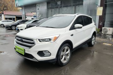 Used Ford Kuga 2018 EcoBoost 180 Two-Wheel-Drive Platinum Edition