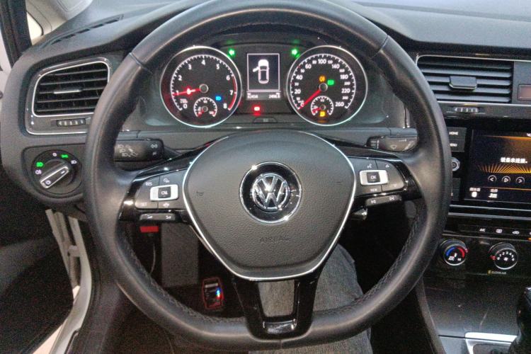 Used Volkswagen Golf 2019 280TSI DSG Comfort Version China VI Standard