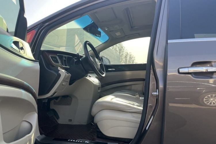 Used Buick GL8 2017 25S Luxury Version China V Standard
