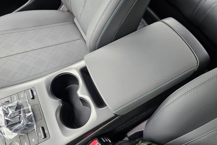 Used BYD Qin PLUS 2025 DM-i Smart Drive 55KM Leading Model
