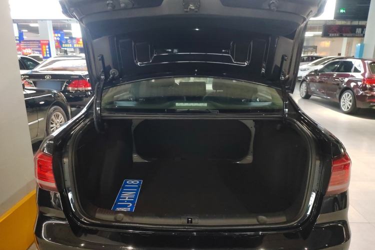 Used Volkswagen Lavida 2019 Lavida Start 1.5L Automatic Trendy Version China VI Standard
