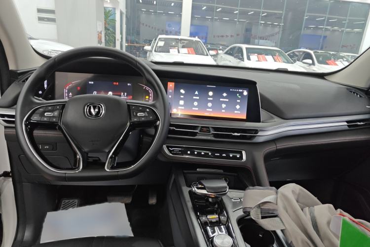 Used Changan CS75 PLUS 2022 1.5T Automatic Prestige Model
