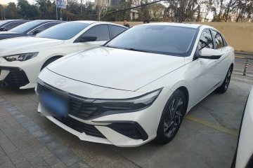 Used Hyundai Elantra 2023 1.5L CVT LUX Prestige Edition