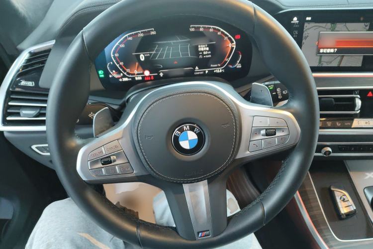 Used BMW X5 2022 Restyled xDrive 40Li M Sport Package
