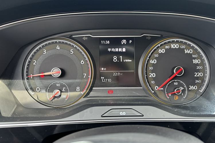 Used Volkswagen Passat 2020 Facelift 330TSI Elite Edition China VI Standard
