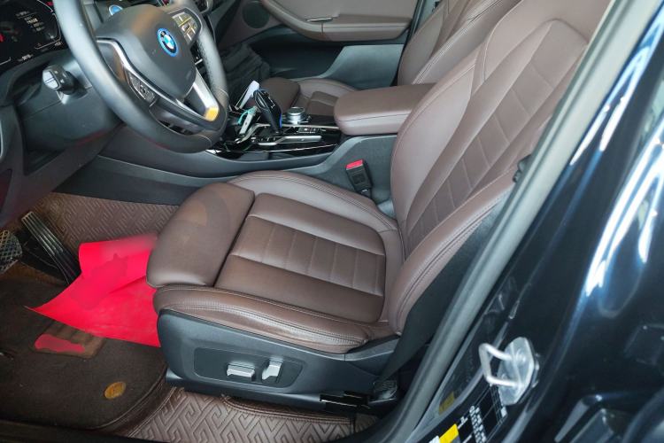 Used BMW iX3 2021 Leading Model