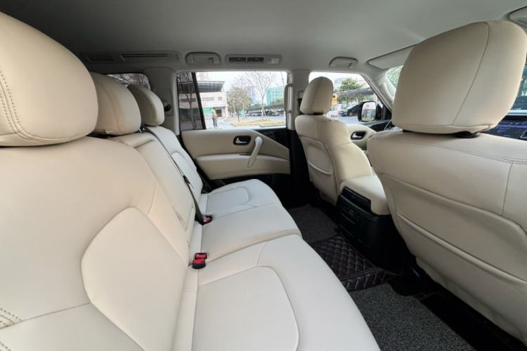 Used Nissan Patrol 2018 4.0L LinkedIn Edition
