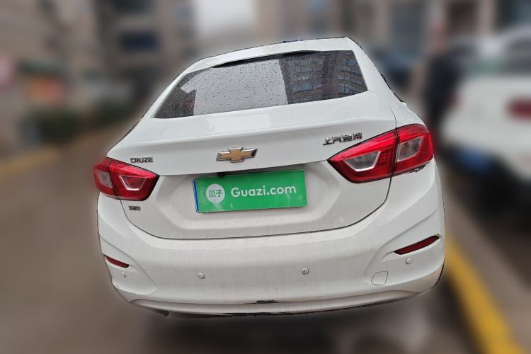 Used Chevrolet Cruze 2018 320 Automatic Pioneer Sunroof Edition