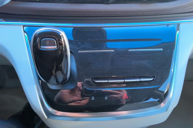 Used Buick GL8 2021 Land Cruiser Executive 652T Premium Model
