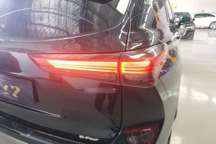 Used Toyota Highlander 2022 Dual-Engine 2.5L Four-Wheel Drive Prestige Version 7 Seats