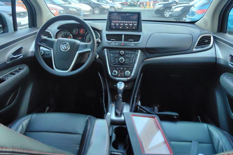 Used Buick Encore 2015 1.4T Automatic Two-Wheel Drive Urban Elite Version
