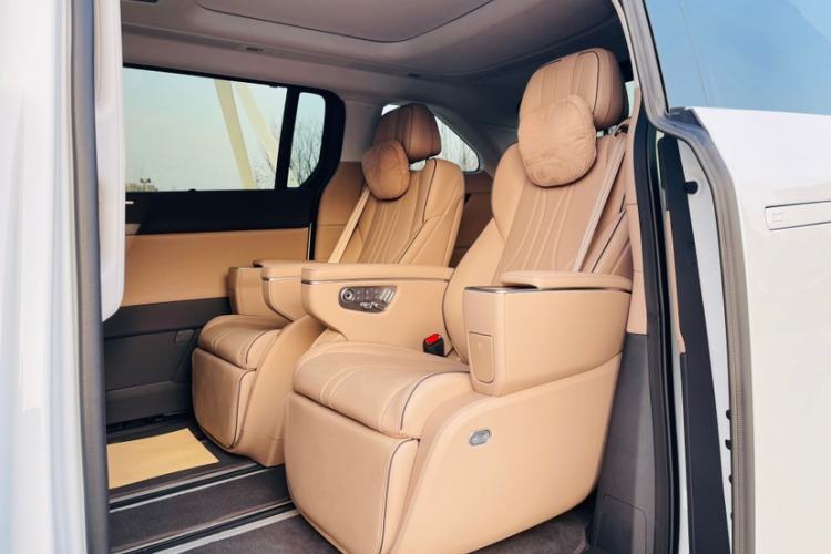 Used XPeng X9 2025 740 Ultra-Long Range Max