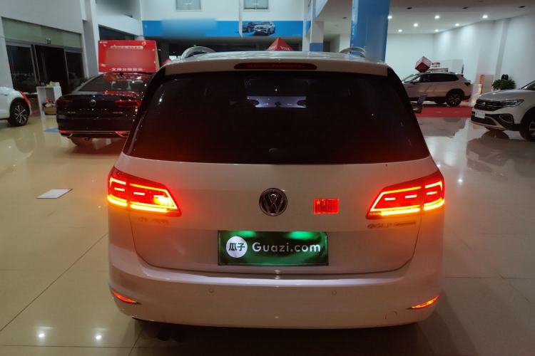 Used Volkswagen Golf Sportsvan 2018 230TSI Automatic Trend Edition
