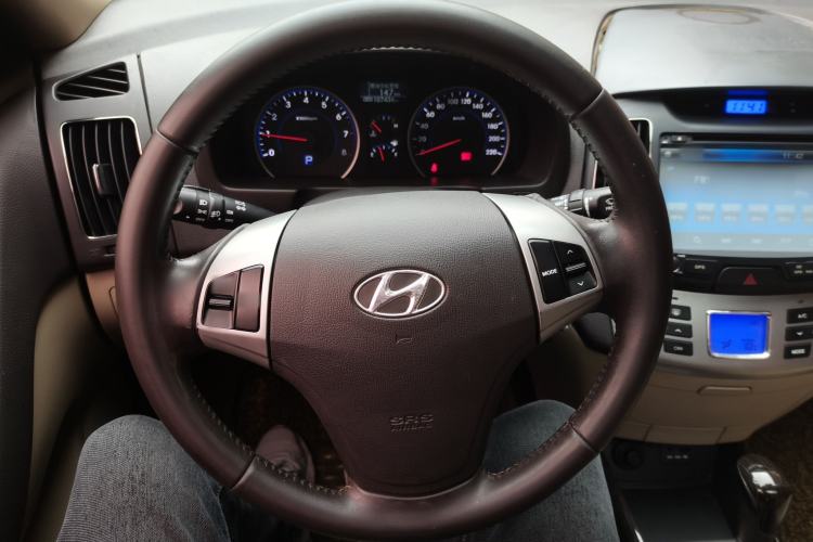 Used Hyundai Celesta 2015 1.6L Automatic Luxury Model