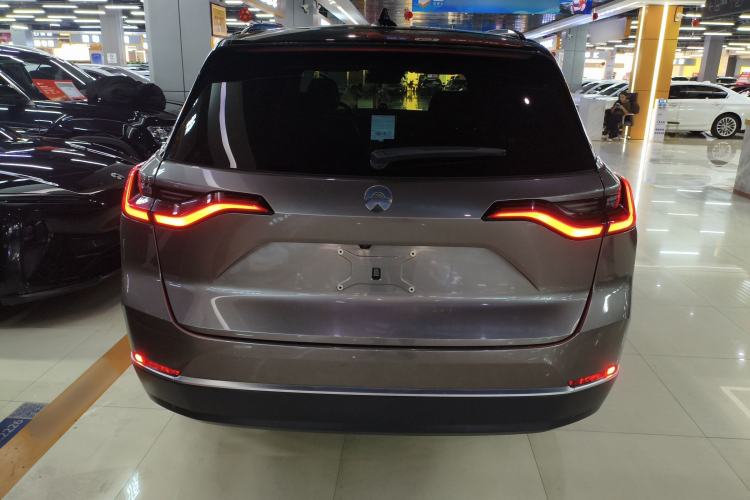 Used Nio ES8 2020 450 km Range 6-Seater Version
