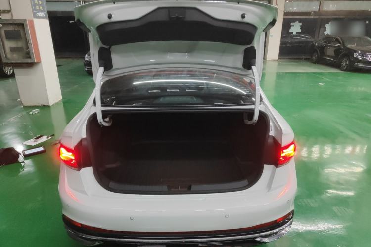 Used Volkswagen Sagitar 2023 300TSI DSG Excellence Edition
