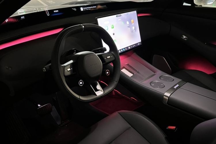 Used  YU7 2025 Ultra-Long Range All-Wheel Drive Pro Version