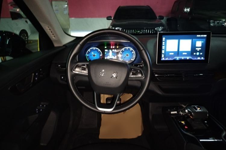 Used Hongqi E-QM5 2023 Revised Version Basic Travel Edition
