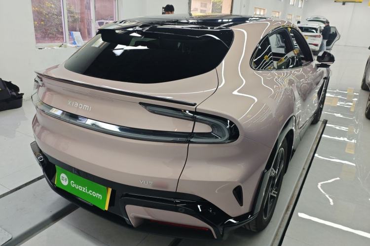 Used  YU7 2025 Ultra-Long Range High-Performance All-Wheel-Drive Max Edition