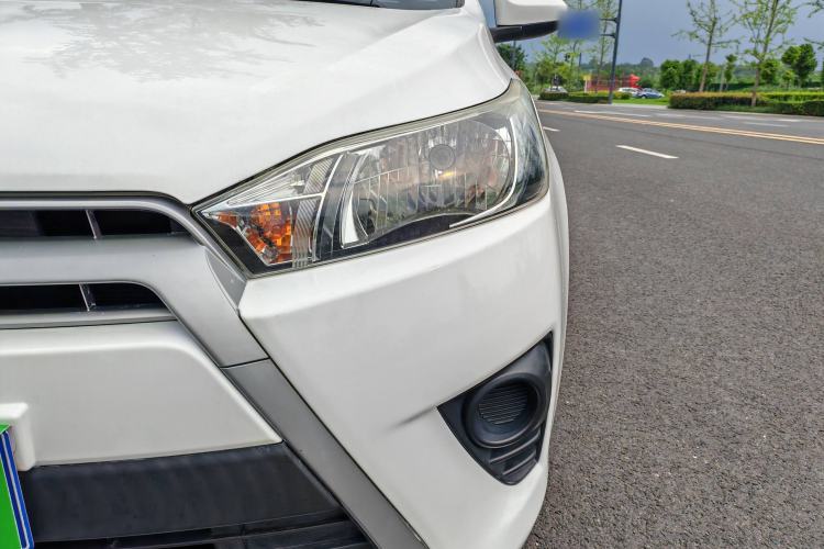 Used Toyota YARiS L 2015 1.5E Automatic Charm Edition
