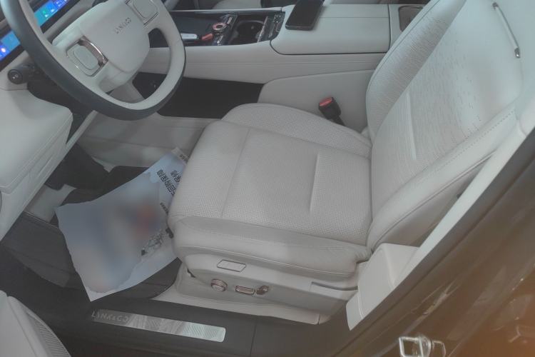 Used Lynk & Co 900 2025 2.0T Ultra
